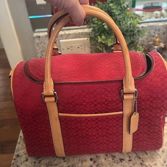 Red Vintage Coach Toiletries Bag - Picture 2 of 7